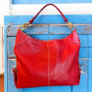 Dooney & Bourke 🦆 Red Pebbled Leather Handbag